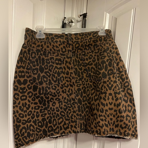 TRON JORI LEOPARD SKIRT - Picture 3 of 3